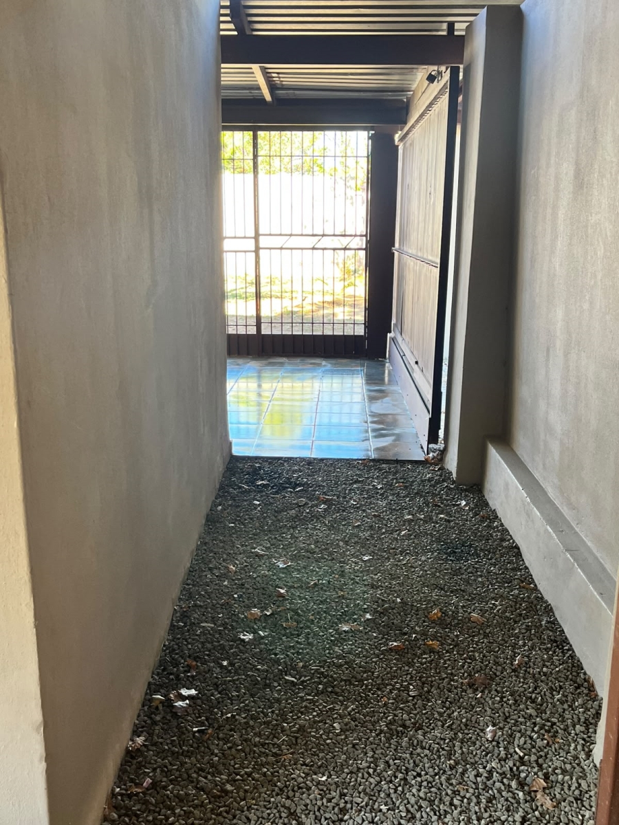 To Let 1 Bedroom Property for Rent in Jan Cillierspark Free State